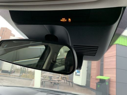 Штатний Wi-Fi відеореєстратор для Mazda 6 GL (2018+) у коробі дзеркала заднього виду Redpower DVR-MZ-G DVR MZ-N фото Штатний Wi-Fi відеореєстратор для Mazda 6 GL (2018+) у коробі дзеркала заднього виду Redpower DVR-MZ-G DVR MZ-N фото