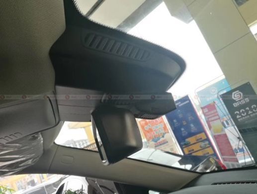 Штатний Wi-Fi відеореєстратор прихованої установки для Mercedes Vito, Viano у коробі дзеркала заднього виду Redpower DVR-MBV2-G (чорний) DVR MBV2-G фото