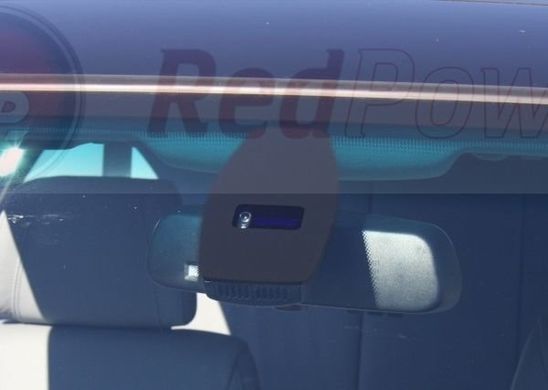 Штатный Wi-Fi Full HD видеорегистратор для автомобилей BMW в коробе зеркала заднего вида от Redpower DVR-BMW2-N DVR BMW2-N фото