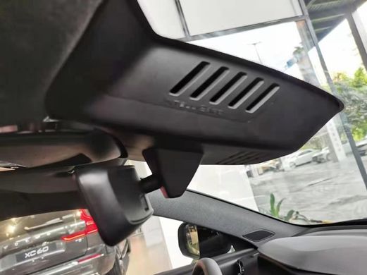 Штатный Wi-Fi Full HD видеорегистратор скрытой установки для Volvo XC40 2021+ Redpower DVR-VOL10-N