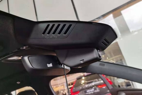 Штатный 2К видеорегистратор для Volvo XC40 (2022+) Redpower DVR-VOL10-G  DVR VOL10-G фото