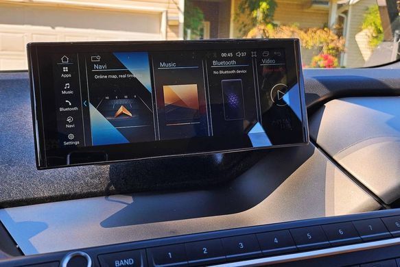Штатное головное устройство BMW I3
