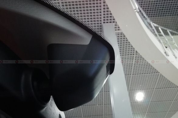Штатний Wi-Fi відеореєстратор для Volkswagen Tiguan (2015+) у коробі дзеркала заднього виду Redpower DVR-VAG8-G DVR VAG8-G фото